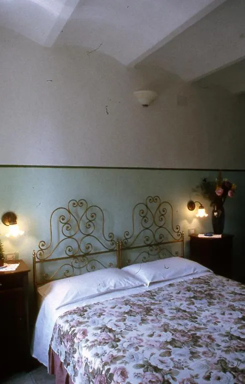 Guest house Le Camere Di Paolino Manciano